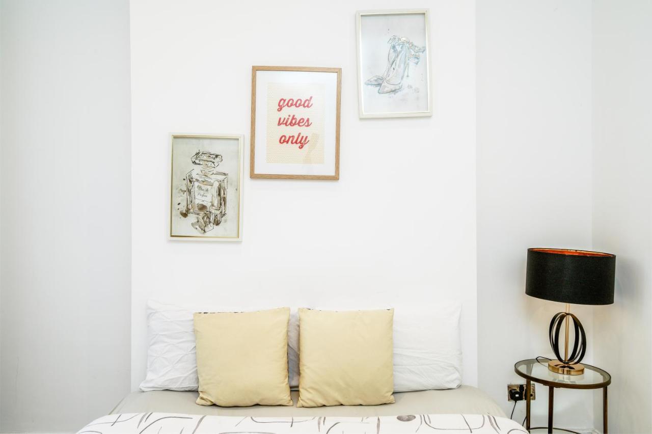 Modern 2 Bed Apartment Close To Westfield Stratford Mall With Garden Лондон Экстерьер фото